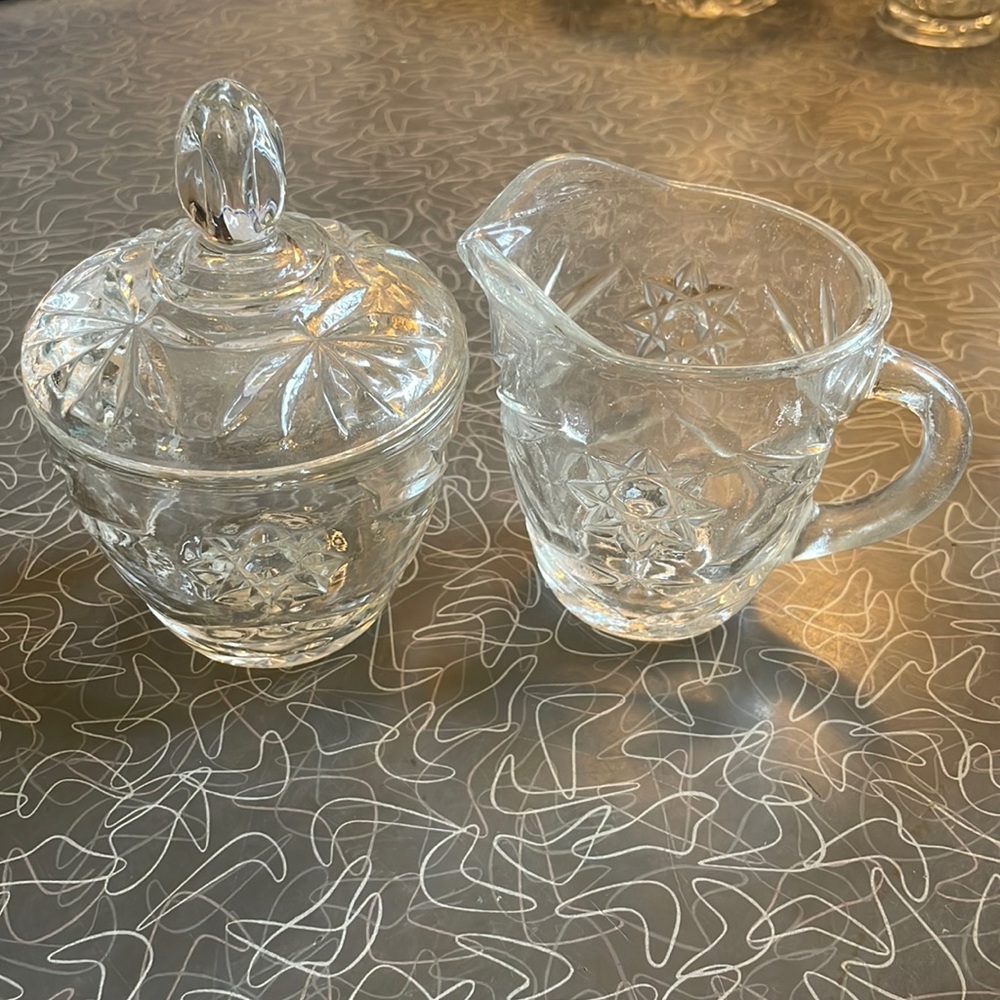 Vintage Anchor Hocking Star of David creamer and sugar bowl.